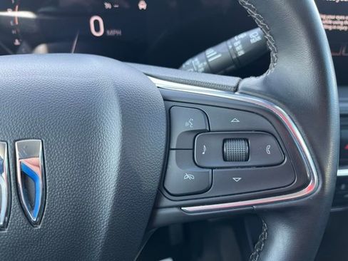 Used 2024 Buick Encore GX Sport Touring image 18
