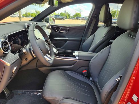New 2025 Mercedes-Benz GLC 300 GLC 300 image 7