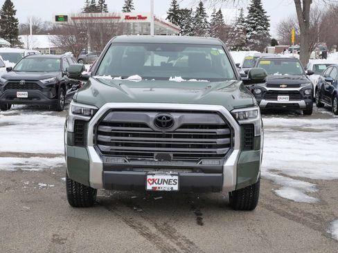 Used 2022 Toyota Tundra Limited AWD/4WD image 2