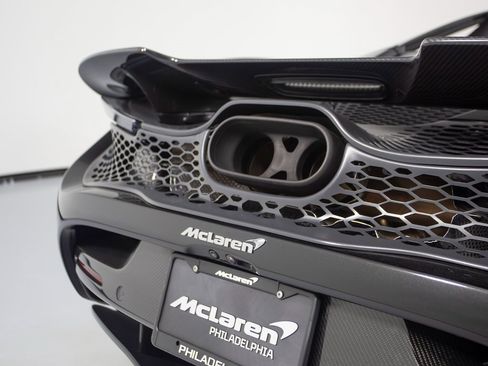 Used 2024 McLaren 750S Spider image 41