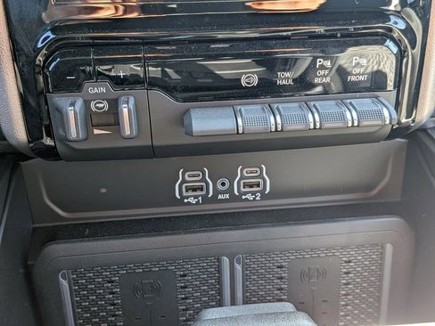 New 2026 RAM 2500 Big Horn image 20