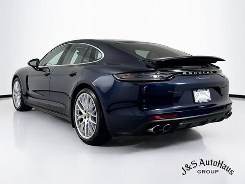 Used 2023 Porsche Panamera 4 Platinum Edition AWD/4WD image 5