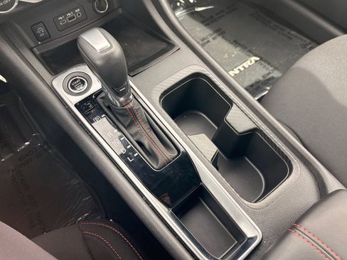 Certified 2024 Nissan Sentra SR FWD image 23