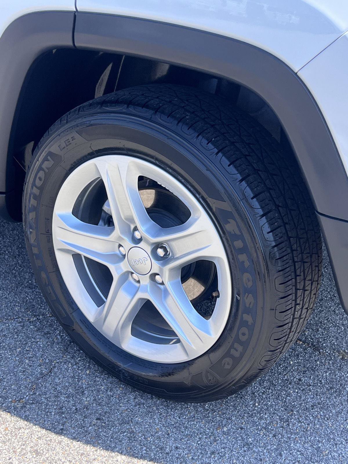Used 2023 Jeep Compass Sport AWD/4WD image 38