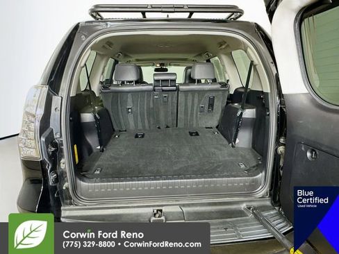 Used 2017 Lexus GX 460 AWD/4WD image 30