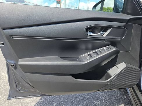 Used 2025 Honda Accord LX image 14