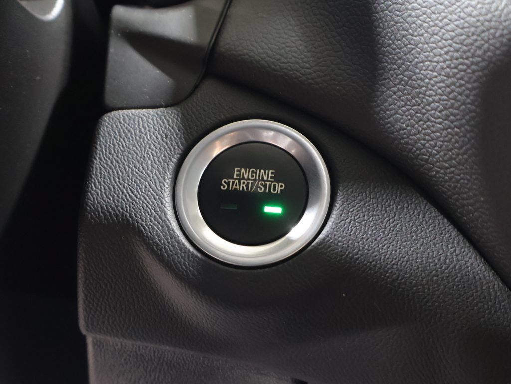 Used 2024 Chevrolet Equinox LT w/ LPO, Floor Liner Package FWD image 27