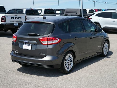 Used 2017 Ford C-MAX SE w/ Equipment Group 201A image 5