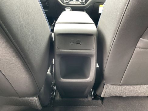 New 2026 Buick Envista Sport Touring w/ Convenience I Package FWD image 25