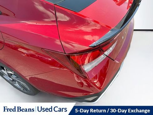 Used 2025 Hyundai Elantra Sport image 35