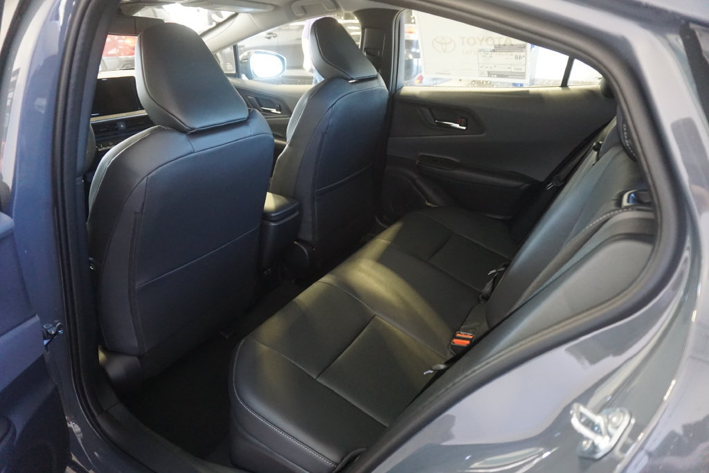 New 2027 Toyota Prius XLE AWD/4WD image 23