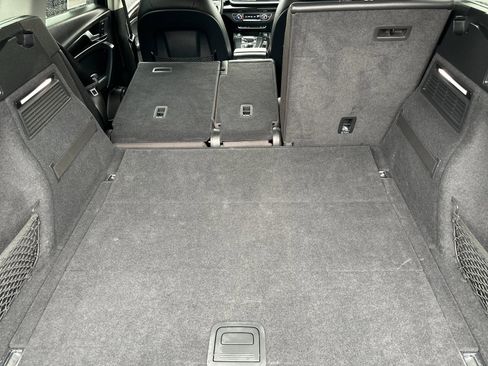 Used 2018 Audi Q5 2.0T Premium image 16