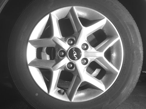 Used 2025 Kia Soul LX w/ LX Technology Package image 12