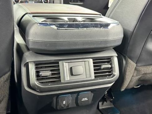 Used 2023 Ford F150 Lariat image 38