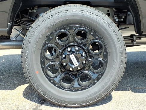 New 2026 Ford F350 XLT w/ XLT Premium Package AWD/4WD image 11