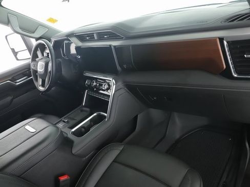 Used 2025 GMC Sierra 2500 Denali w/ Denali Reserve Package image 33