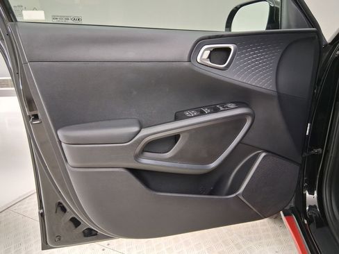 Used 2020 Kia Soul GT-Line image 12