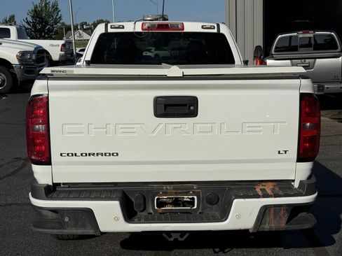 Used 2022 Chevrolet Colorado LT w/ Fleet Safety Package AWD/4WD image 3