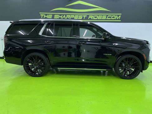 Used 2025 Chevrolet Tahoe LT AWD/4WD image 11