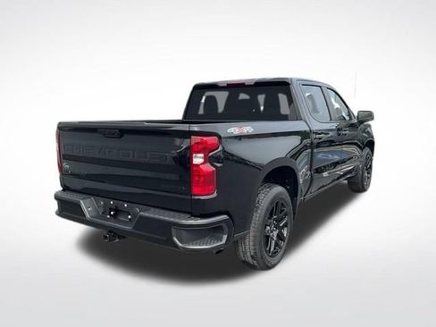 Used 2024 Chevrolet Silverado 1500 Custom w/ LPO, Dark Essentials Package AWD/4WD image 15
