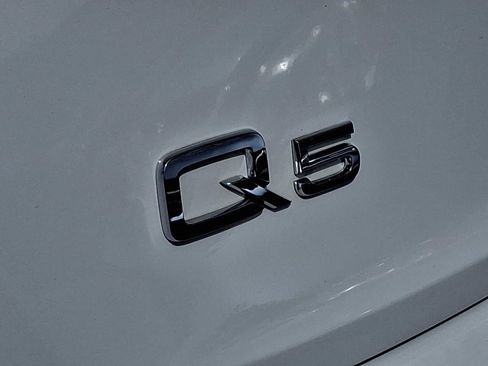 Used 2023 Audi Q5 2.0T Premium Plus w/ Premium Plus Package AWD/4WD image 4