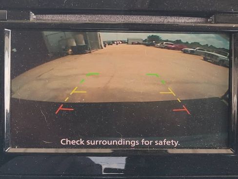 Used 2019 Nissan Rogue SV FWD image 16