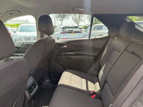 Used 2018 Chevrolet Equinox LT FWD image 26
