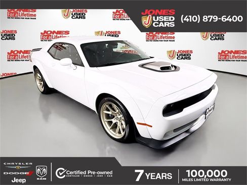 Certified 2023 Dodge Challenger R/T Scat Pack image 1