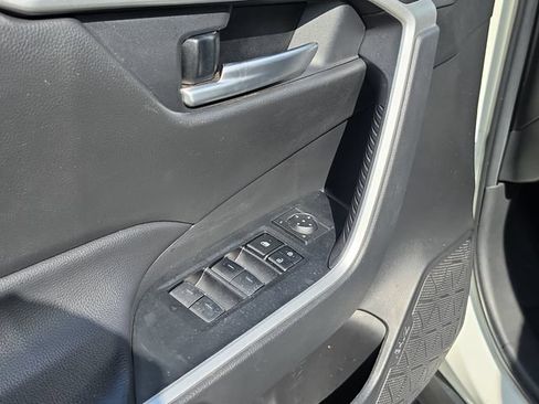 Used 2024 Toyota RAV4 XLE FWD image 19