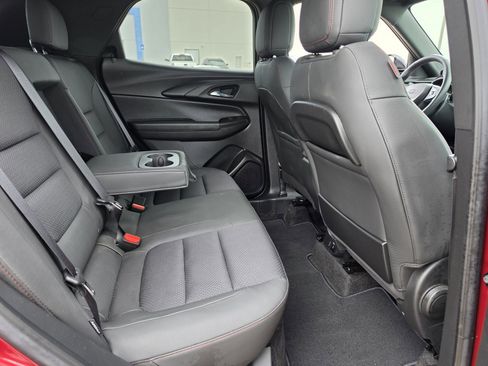 Used 2023 Chevrolet TrailBlazer RS w/ Convenience Package FWD image 27