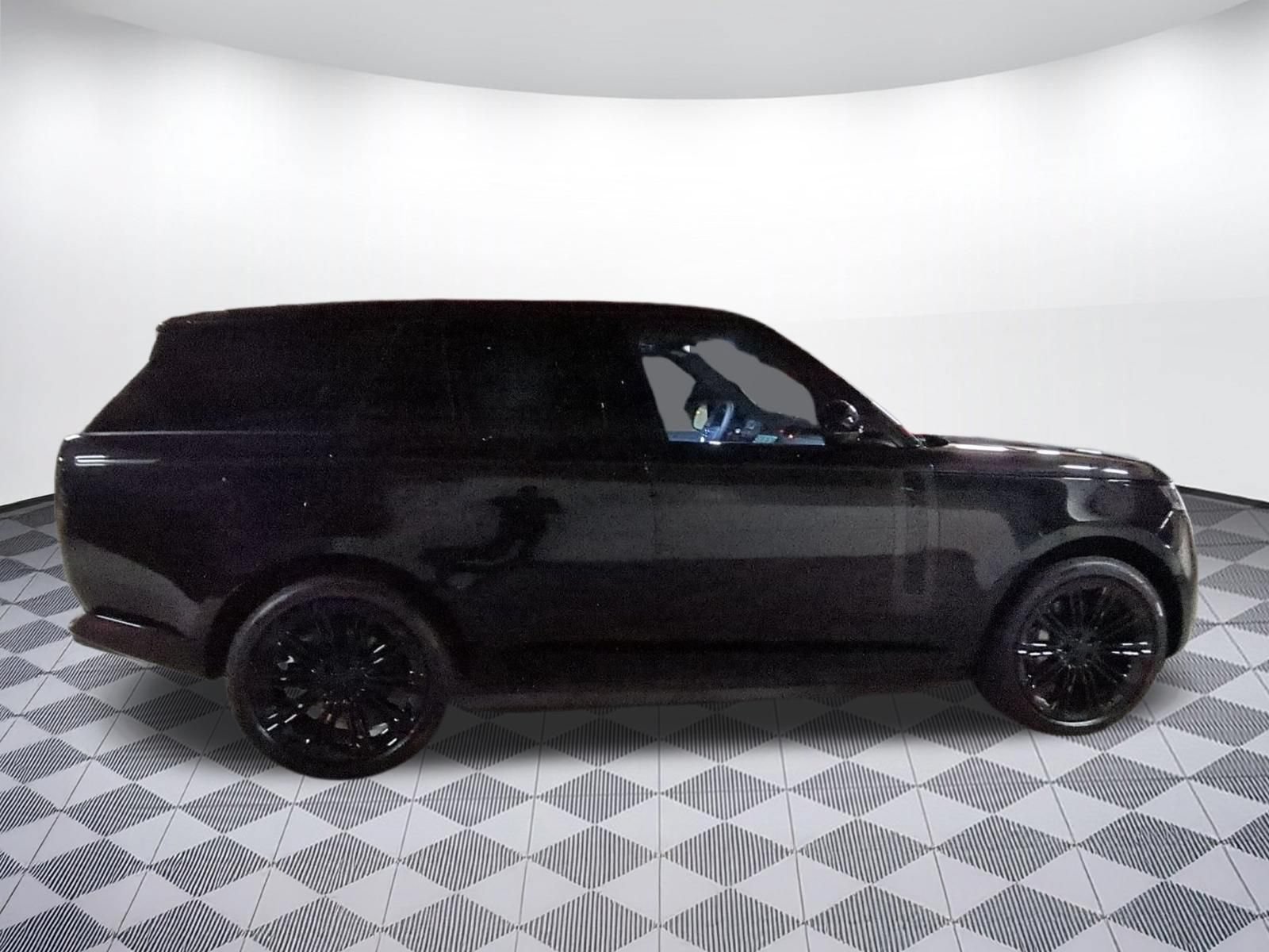 New 2026 Land Rover Range Rover SE AWD/4WD image 6