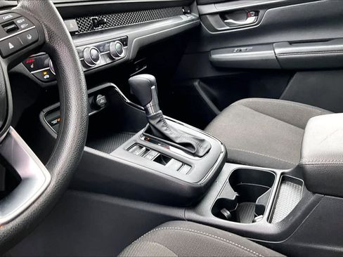 Used 2023 Honda CR-V EX image 15