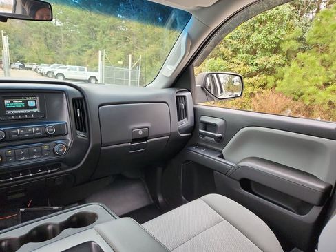 Certified 2016 Chevrolet Silverado 2500 W/T w/ Snow Plow Prep Package image 12