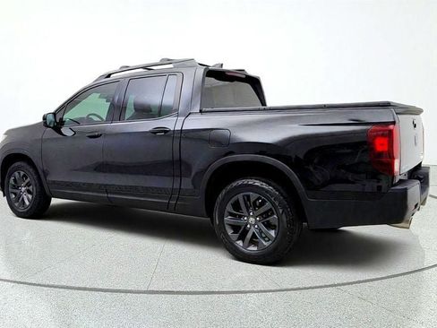 Used 2021 Honda Ridgeline Sport image 7