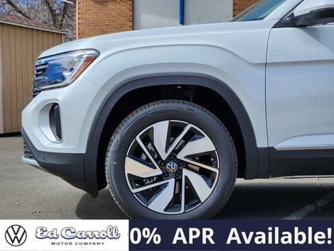 New 2026 Volkswagen Atlas SEL image 8