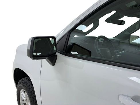 Used 2022 Chevrolet Silverado 1500 LT w/ Z71 Off-Road Package image 10