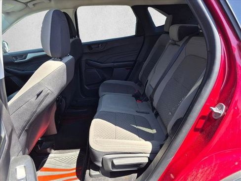 Used 2022 Ford Escape SE w/ SE Sport Appearance Package FWD image 17