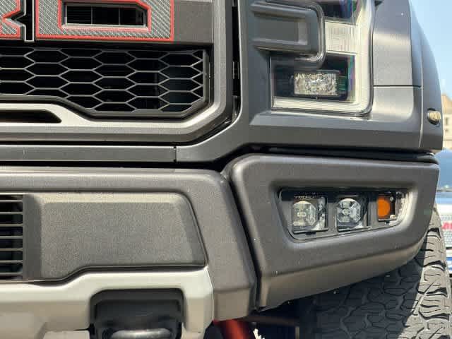 Used 2019 Ford F150 Raptor w/ Equipment Group 802A Luxury AWD/4WD image 11