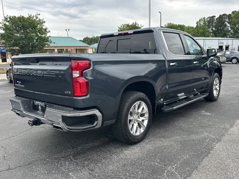 Used 2019 Chevrolet Silverado 1500 LTZ w/ LTZ Premium Package AWD/4WD image 7