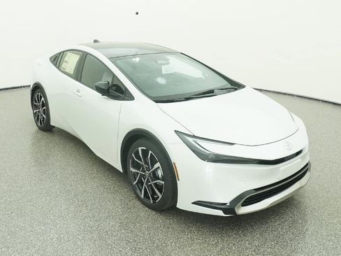New 2026 Toyota Prius Plug-In Hybrid image 13