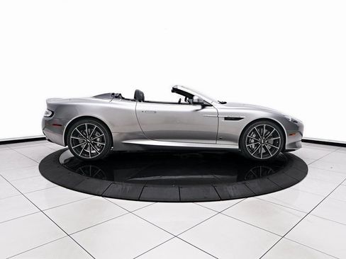 Used 2016 Aston Martin DB9 GT RWD image 19