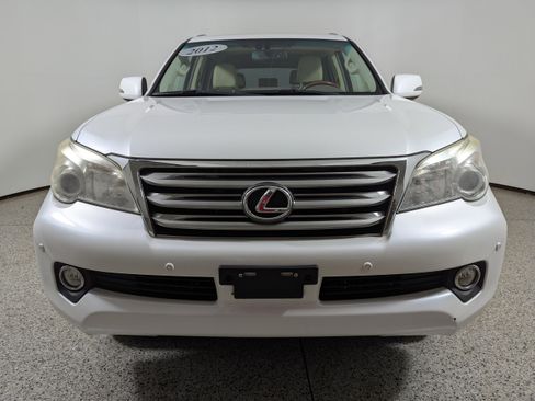 Used 2012 Lexus GX 460 w/ Comfort Plus Pkg image 2