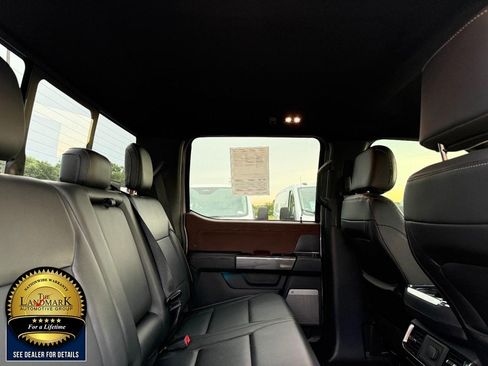 Used 2021 Ford F150 Lariat AWD/4WD image 16