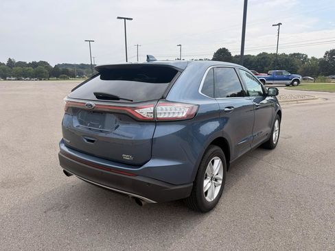Used 2018 Ford Edge SEL w/ Equipment Group 201A AWD/4WD image 3