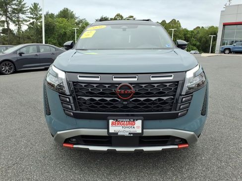 Used 2026 Nissan Pathfinder Rock Creek w/ Rock Creek Premium Package AWD/4WD image 8