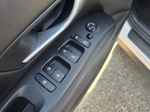 Used 2023 Hyundai Tucson SEL FWD image 10