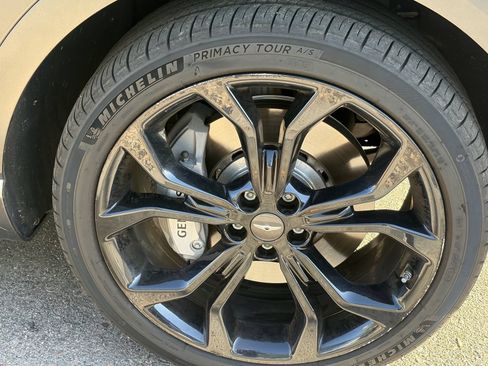 Used 2022 Genesis GV80 3.5T Prestige Signature AWD/4WD image 5