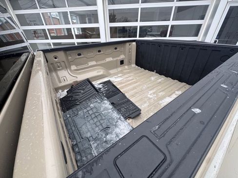 Used 2023 Chevrolet Colorado W/T image 21