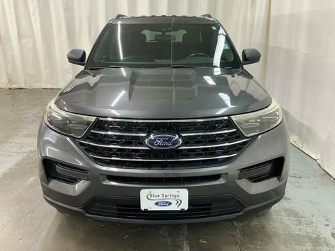 Used 2020 Ford Explorer XLT RWD image 9