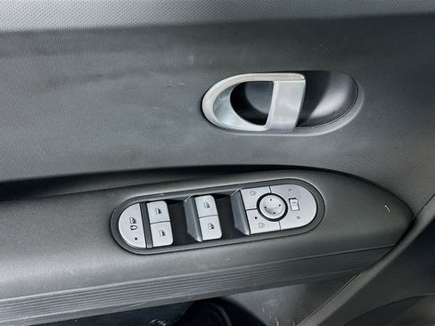 Used 2024 Hyundai Ioniq 5 SEL image 15